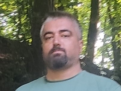 سعید صادقی (بینا)