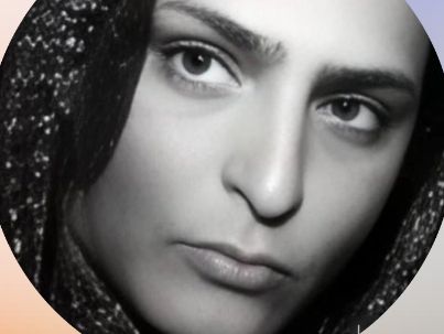 ثریا امانیان 